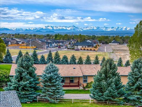 Photo of 65681 Kail Court, Montrose, CO 81401 (MLS # 834191)