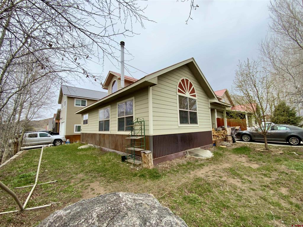 102 County Road 13 B