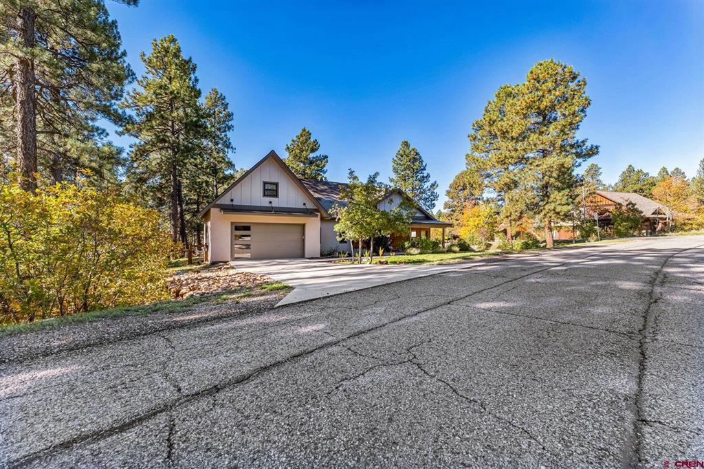 231 Kenosha Trail