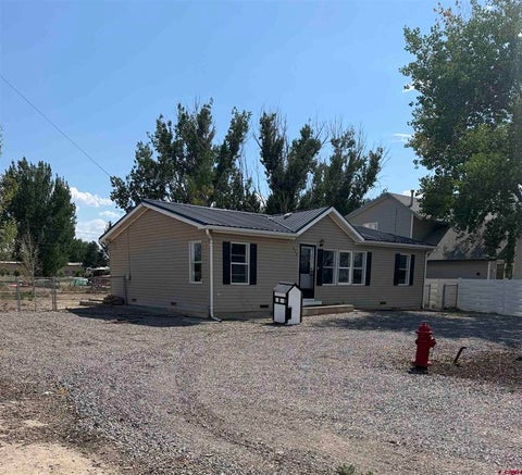 Photo of 930 E 11th Street, Delta, CO 81416 (MLS # 837134)