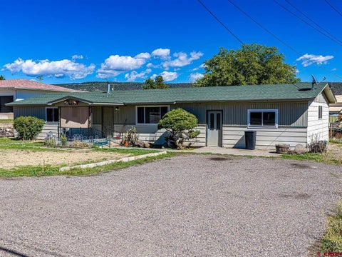 Photo of 825 N Grand Mesa Drive, Cedaredge, CO 81413 (MLS # 839509)
