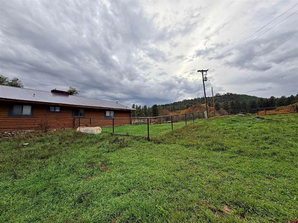 1865 County Road 502