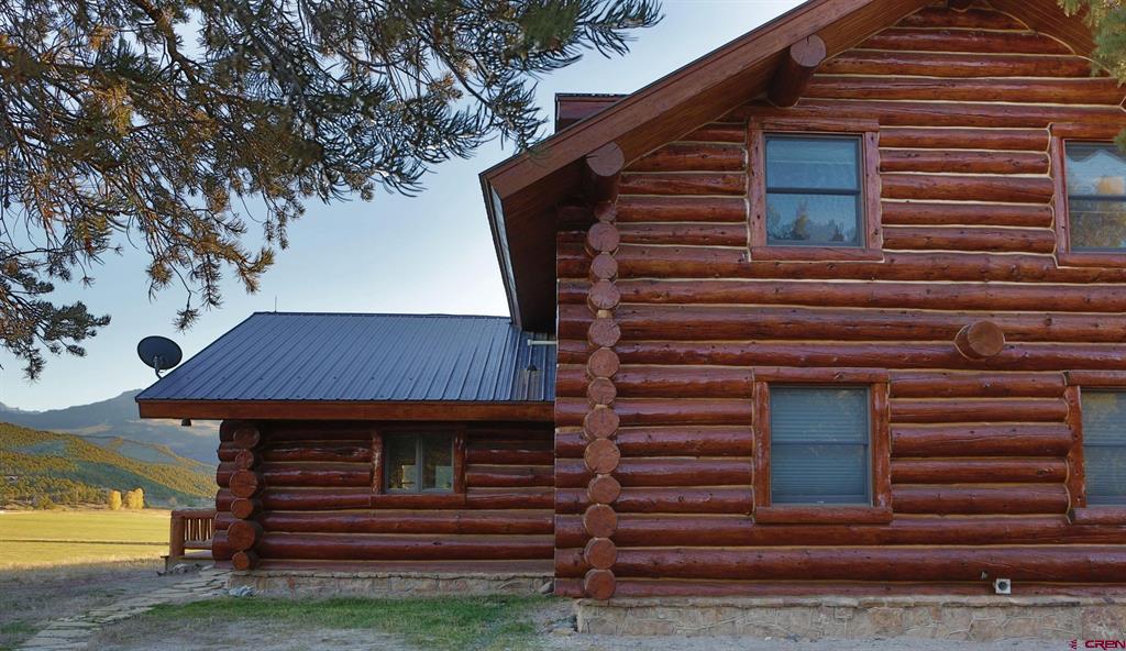 950 County Road 10