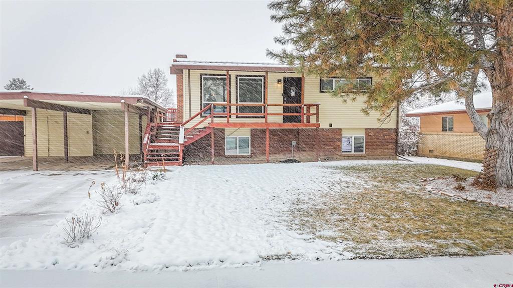 2212 CAMBRIDGE Street