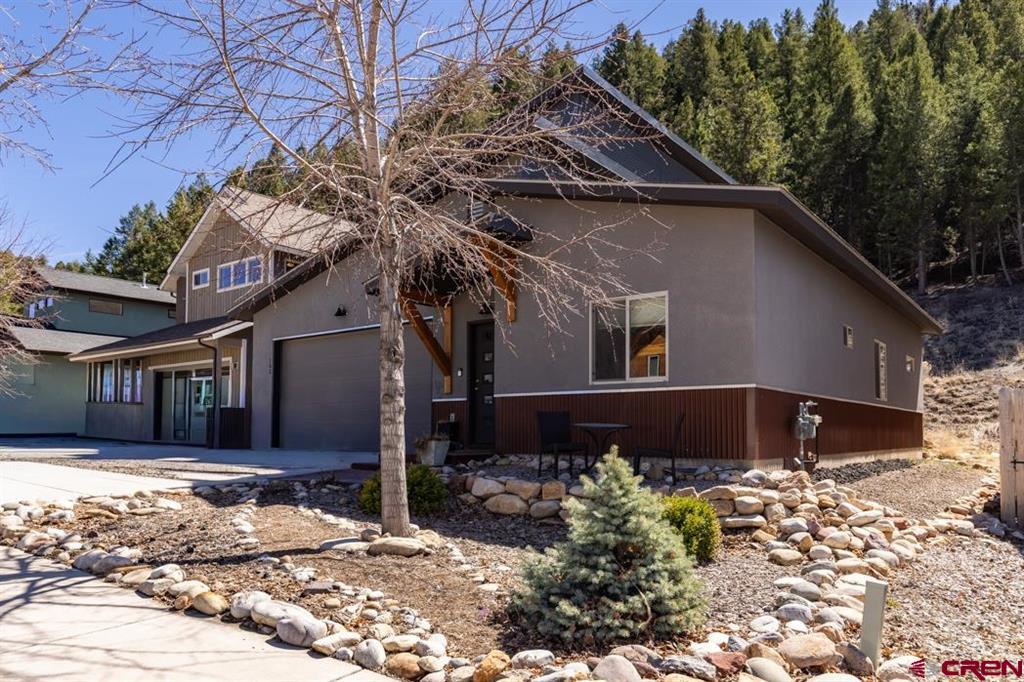 102 Spring Creek Village Pl.