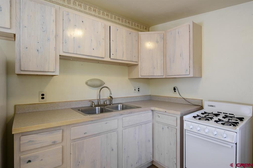 Gunnison, Colorado 81230, United States, 4 Bedrooms Bedrooms, ,2 BathroomsBathrooms,Residential,Contingent,112560