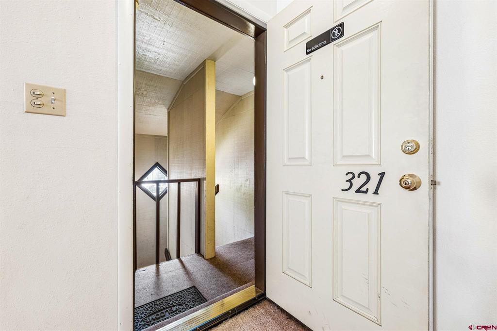 1206 Avenida Del Sol 321