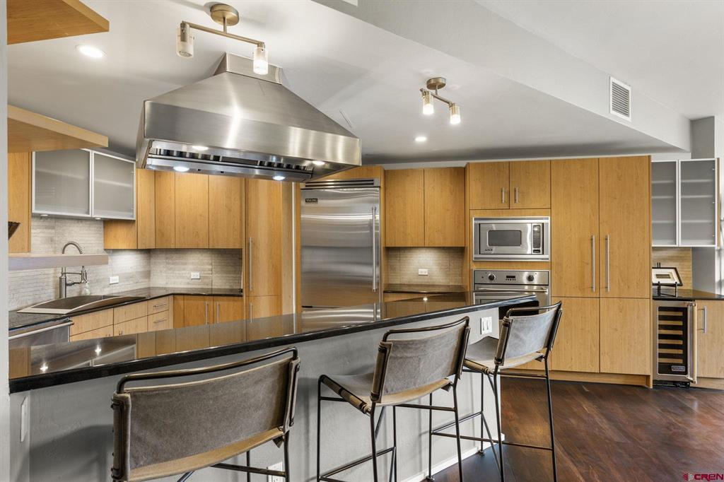 1201 Main Ave 207