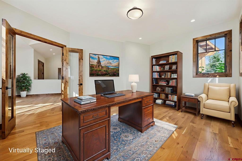 24 Engine Creek Ct