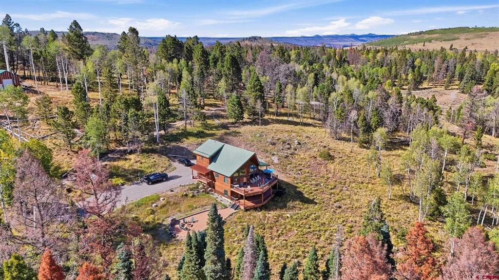 702 Crest Drive
