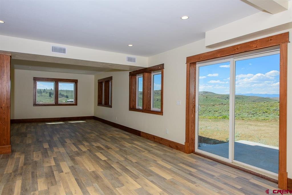 Gunnison, Colorado 81230, United States, 3 Bedrooms Bedrooms, ,3 BathroomsBathrooms,Residential,Active,44266