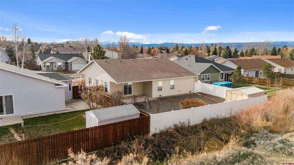 2745 Country Club Way