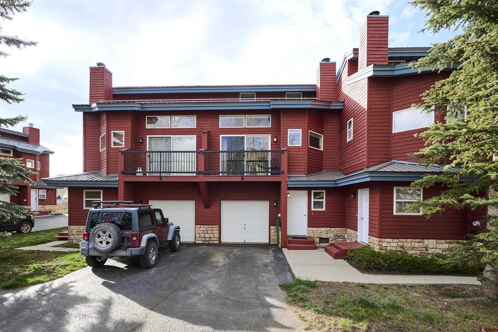 17 Castle Road 3