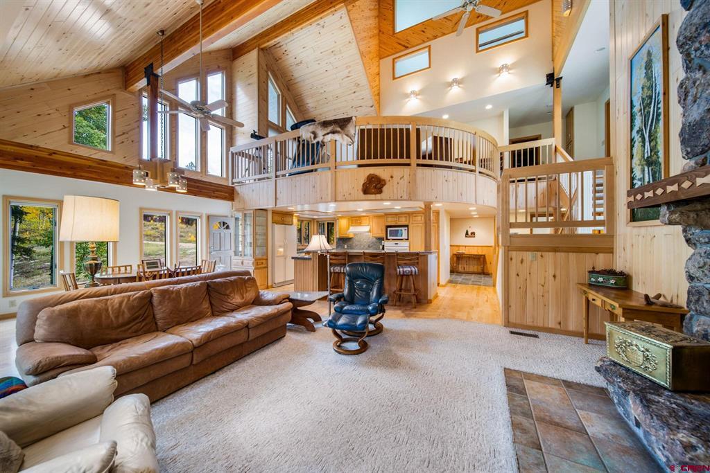201 Columbine Drive