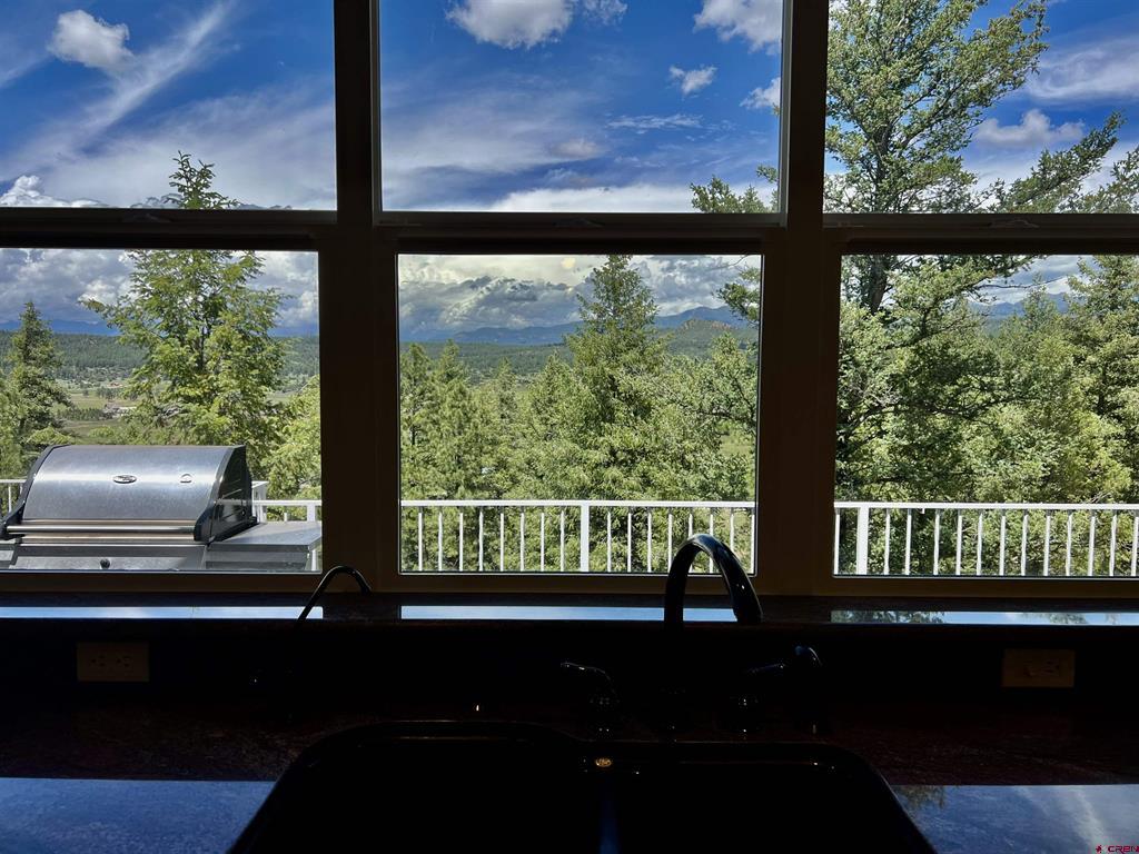 6221 US 84 Highway 5 Peaks Ranch
