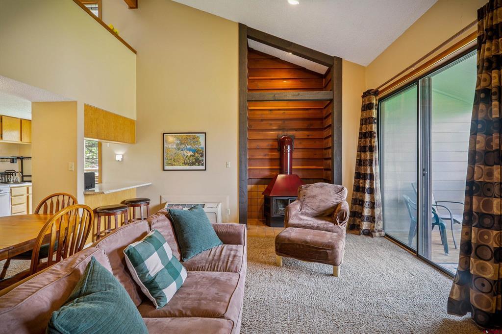 102 Valley View Drive 3172