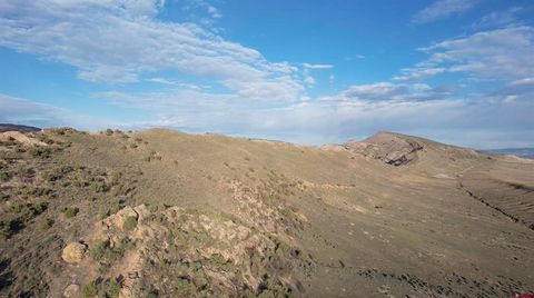 1275 Hawkeye Road Loma CO 81524