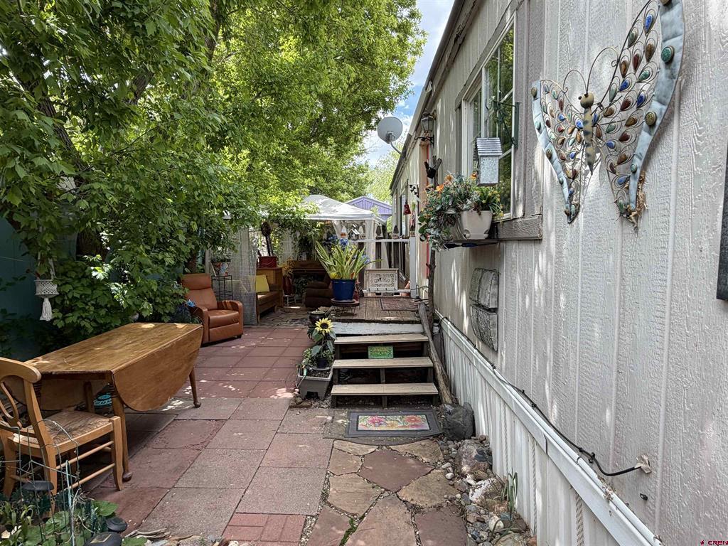 13 Palomino Drive