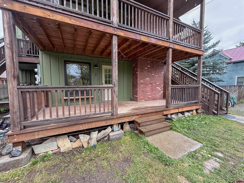 421 Whiterock Avenue 2