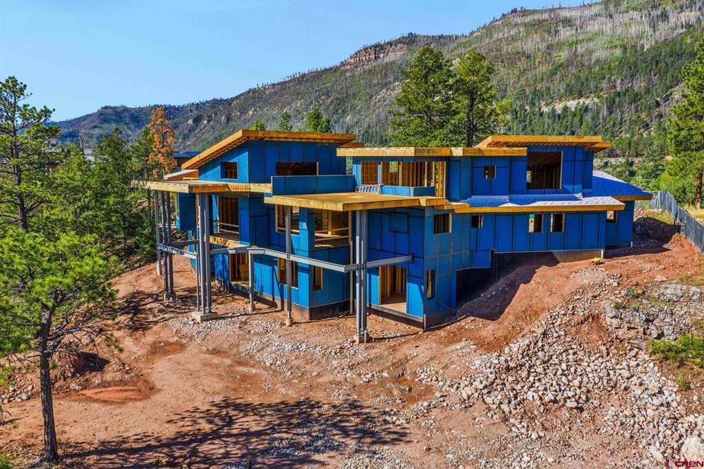 539 Glacier Cliff Drive