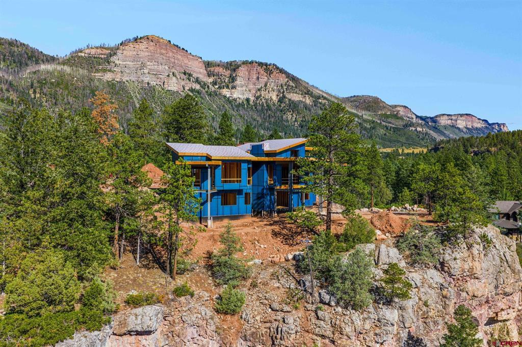539 Glacier Cliff Drive