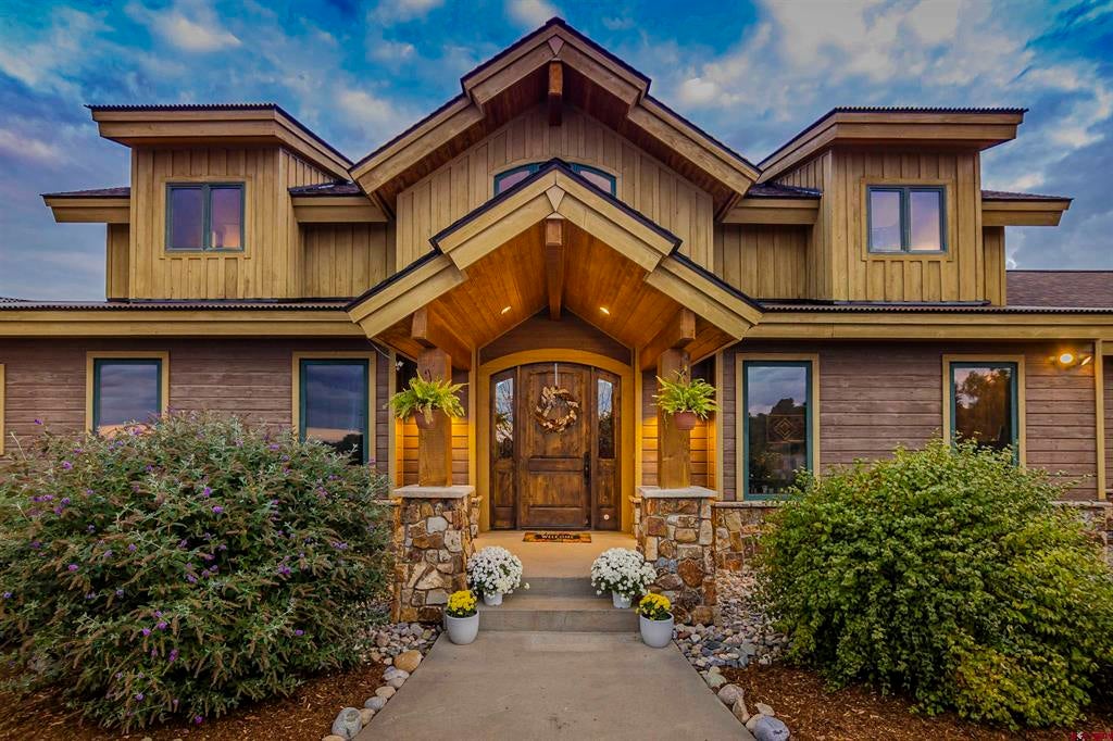 559 Miramonte Drive