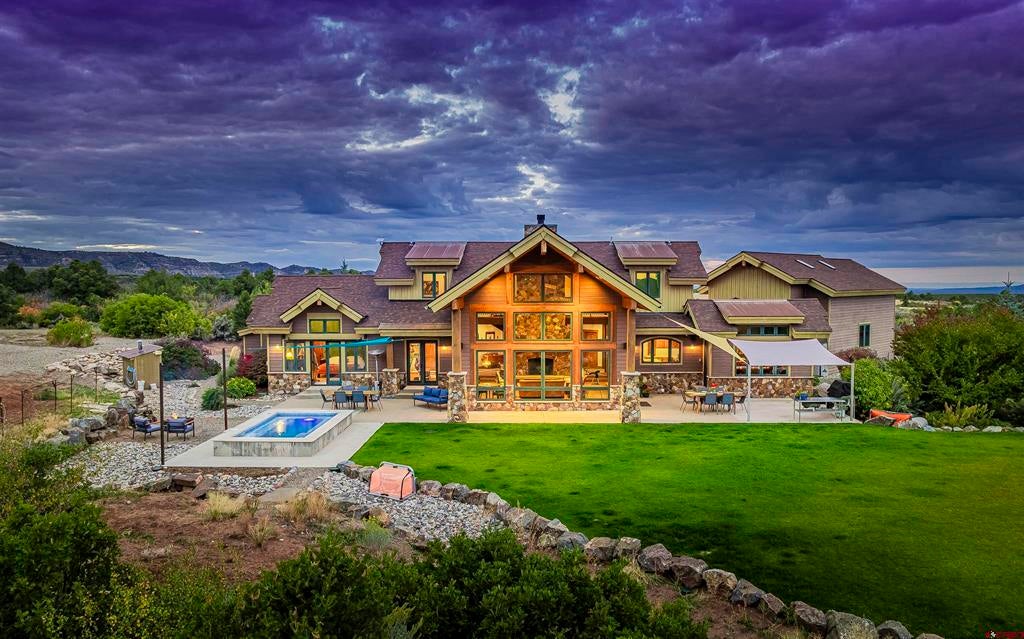 559 Miramonte Drive