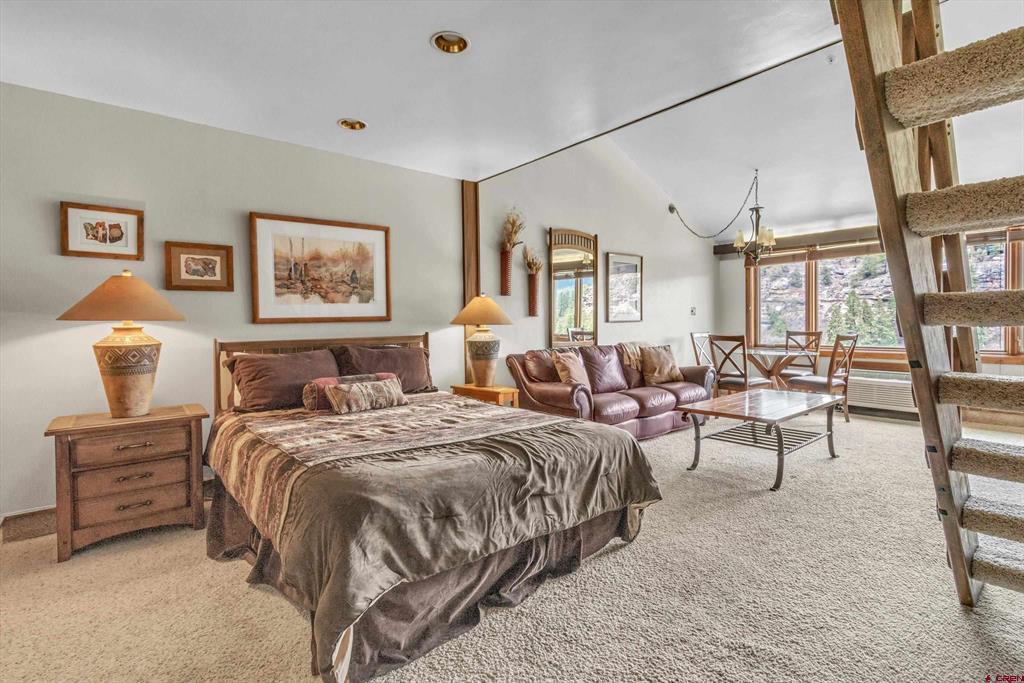 314 N Tamarron Dr 511