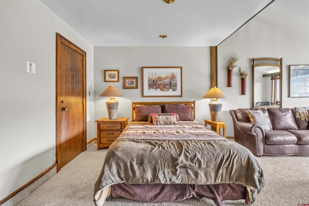 314 N Tamarron Dr 511