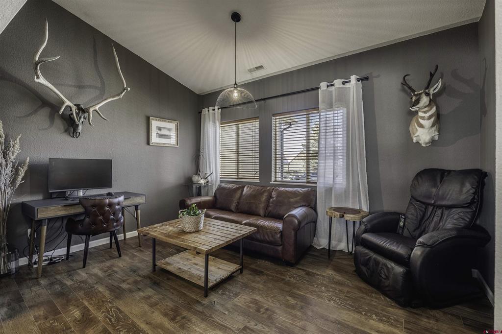 3354 Meadows Parkway