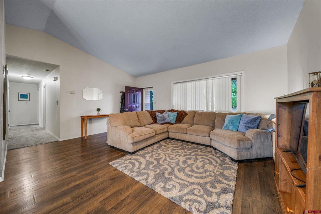 779 E Elm Circle