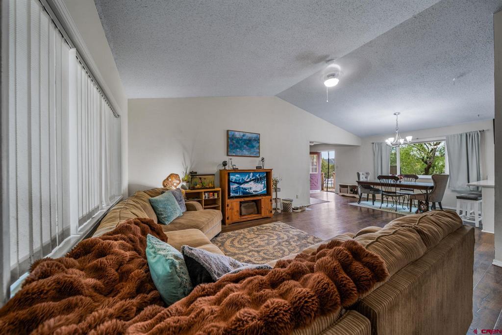 779 E Elm Circle