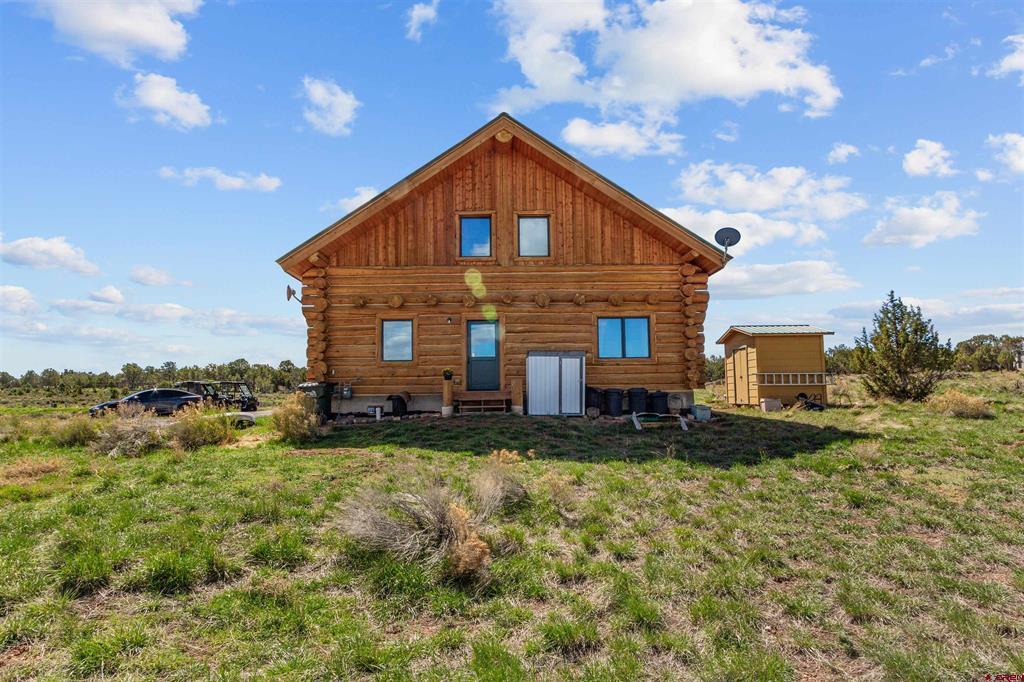 221 Snowy Peaks Drive