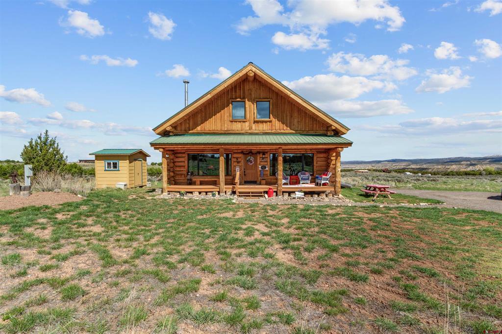 221 Snowy Peaks Drive