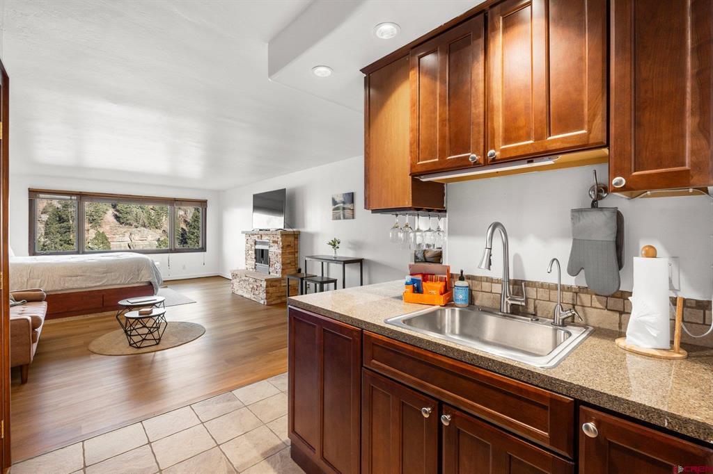314 N Tamarron Drive 418