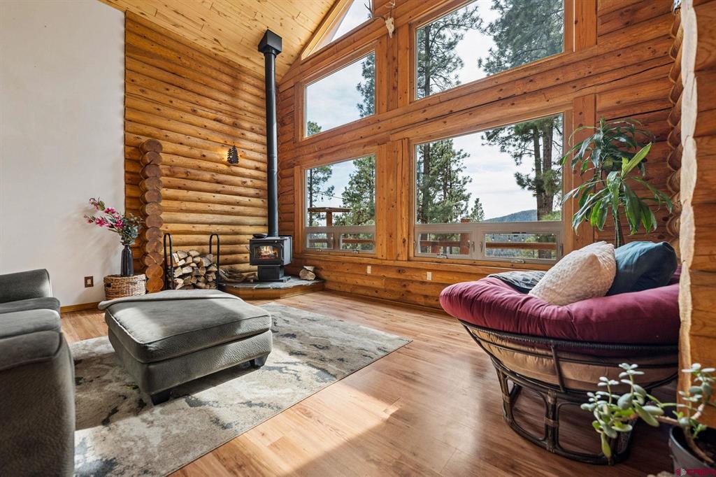 221 Deer Ridge Drive