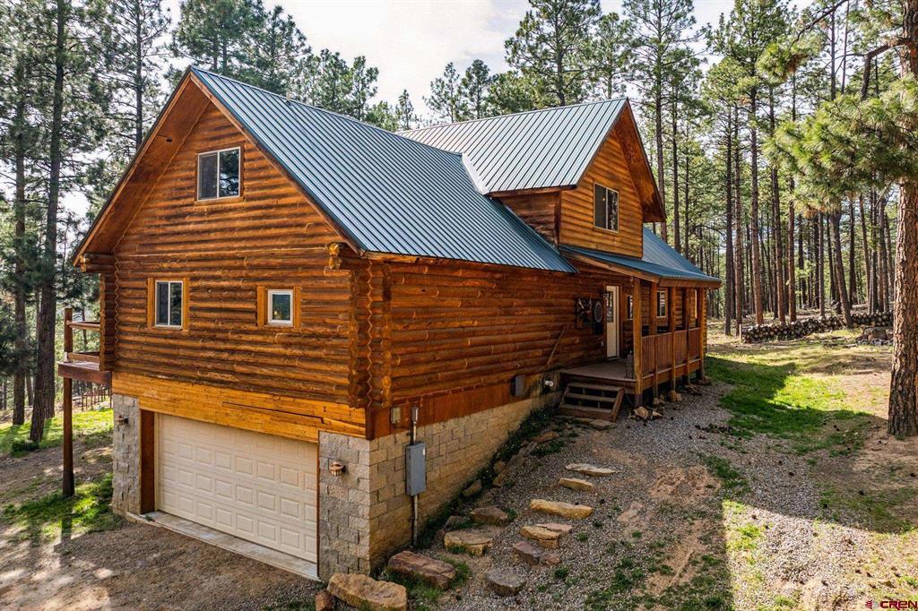 221 Deer Ridge Drive