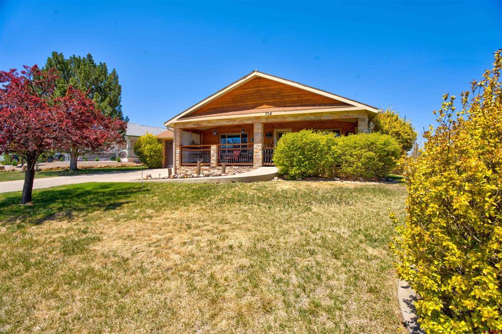 704 Jennings Drive