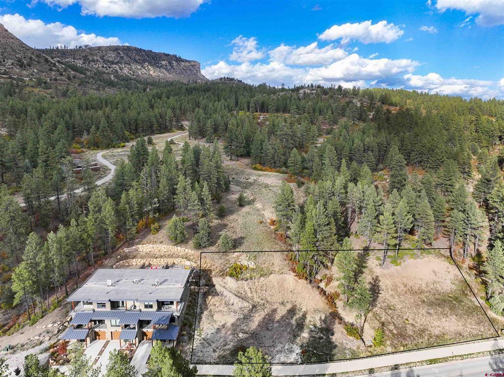 910 Twin Buttes Avenue