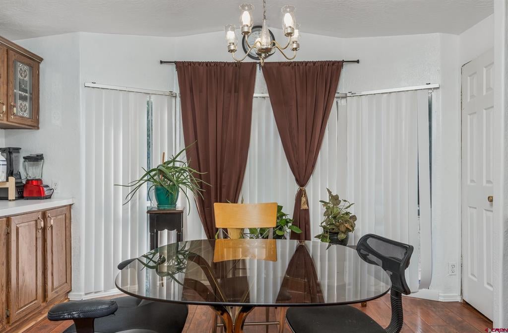 17 Golden West Drive