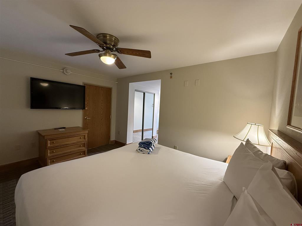 6 Emmons Road 479 & 481