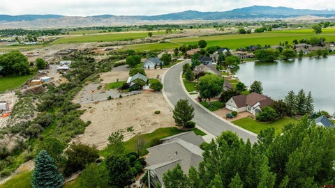Photo of 25 Otter Pond Circle, Montrose, CO 81401 (MLS # 835422)