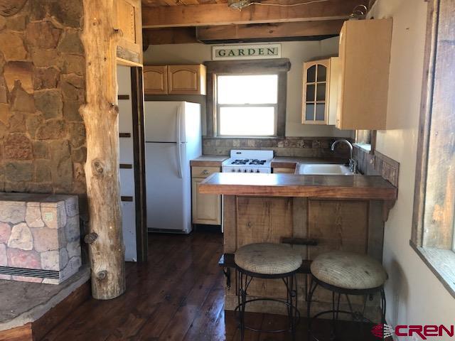 276 S 10th Street
