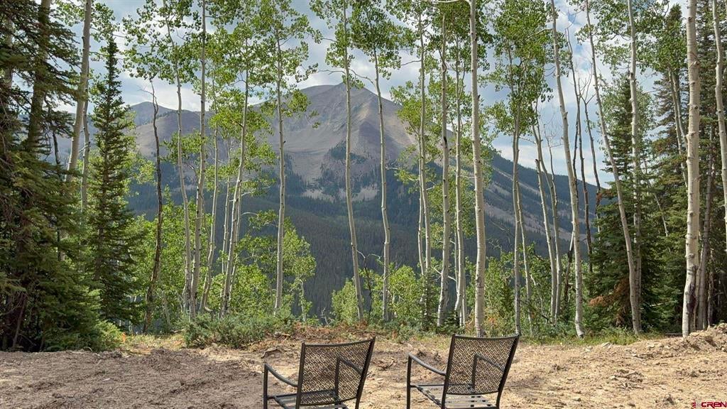 997 Saddle Ridge Road