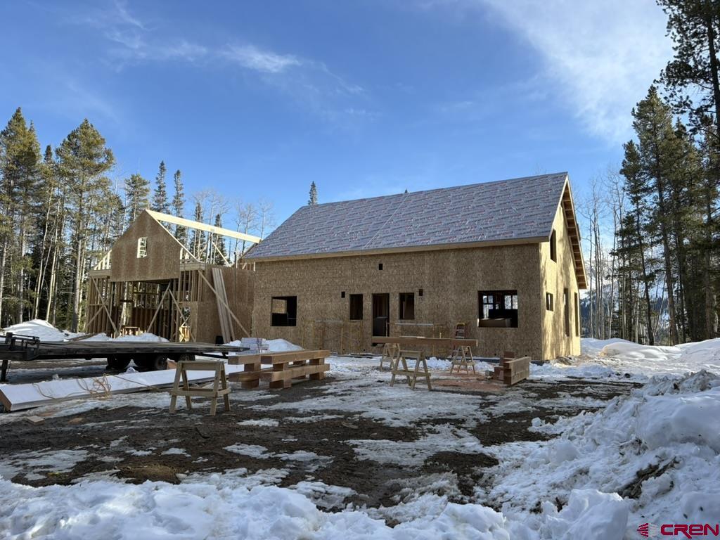 997 Saddle Ridge Road