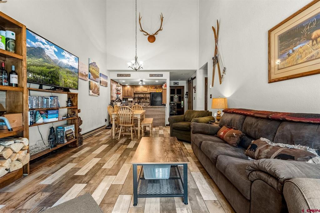 50827 N Highway 550 330