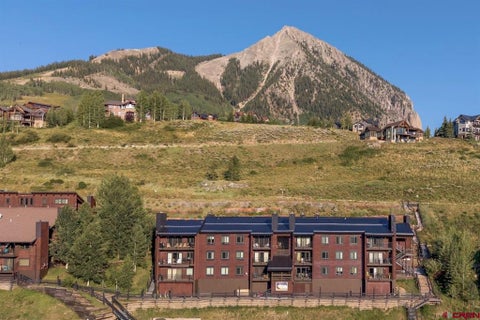 Photo of 32 Hunter Hill Road #B205, Mt. Crested Butte, CO 81225 (MLS # 838161)