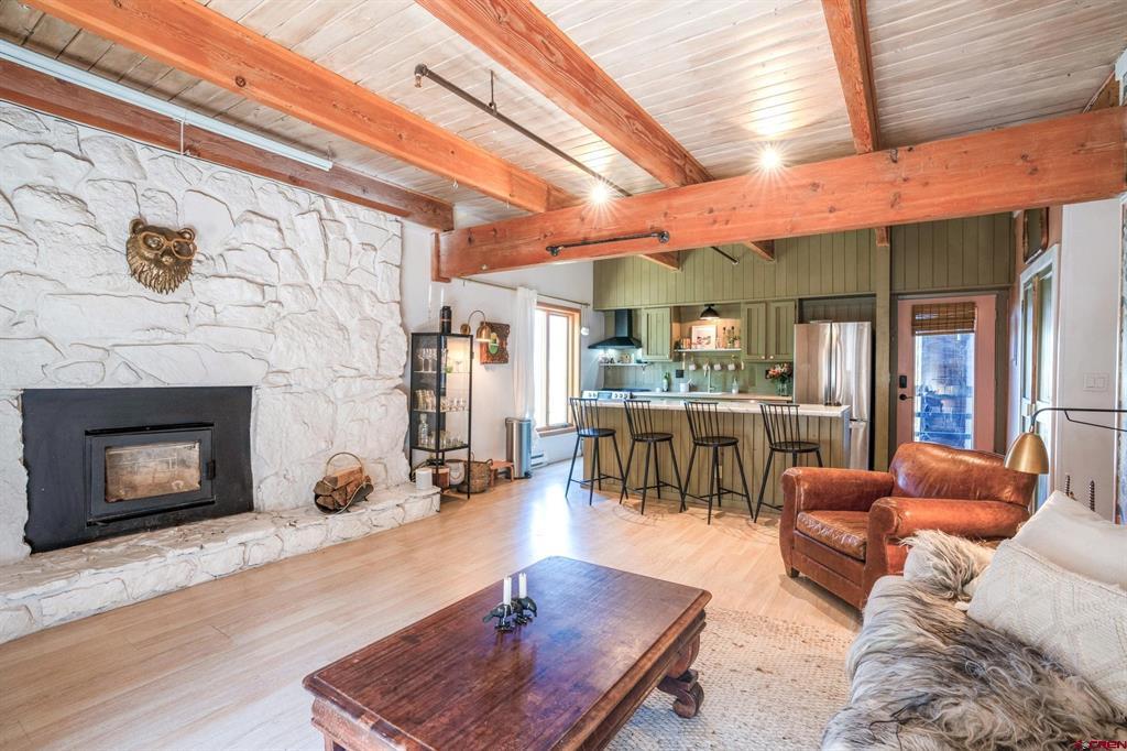 32 Hunter Hill Road B205