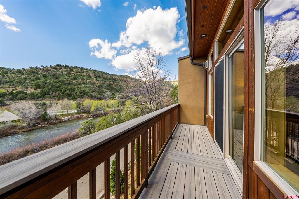 50 River Oaks Drive 105