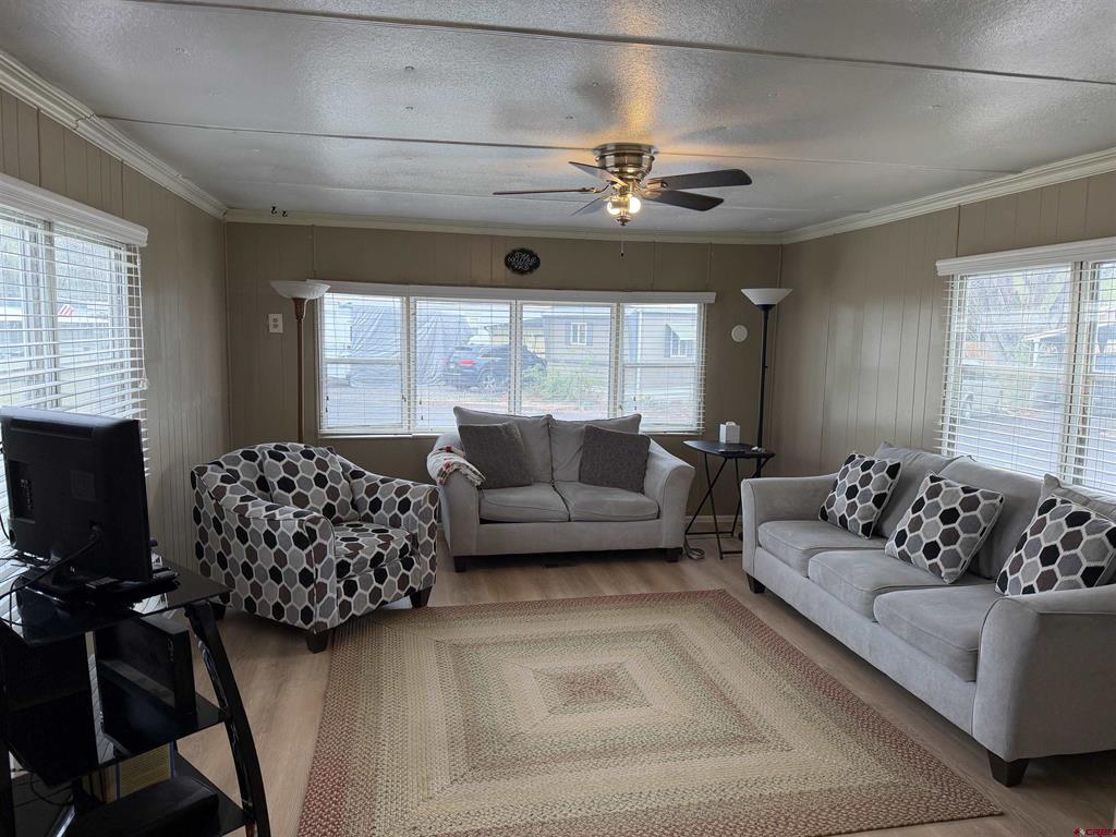 383 S Hillcrest Drive 91